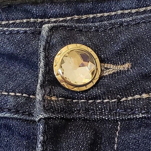 Way Women's Blue Jeans with Embellished Pockets Blingy Mid-Rise Bootcut Size 11 - Picture 6 of 13
